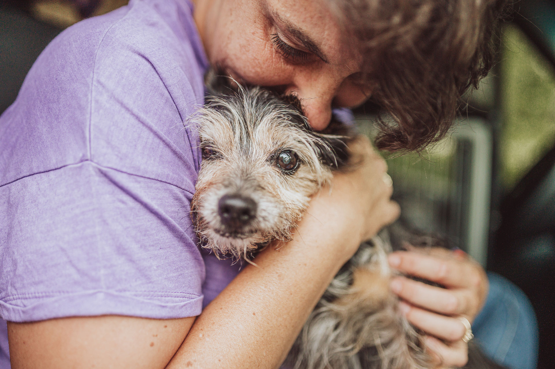 Die Zeit mit deinem Hund ist zu kostbar – und viel zu kurz – um sie einfach nur rumzukriegen.